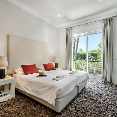 Villa Amazing Algarve 5 Bedrooms Lillian Private Pool Ping Pong Table Vale Do Lobo *