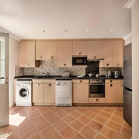 Villa Amazing Algarve 5 Bedrooms Lillian Private Pool Ping Pong Table Vale Do Lobo