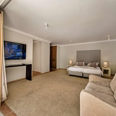 Amazing Algarve 5 Bedrooms Lillian Private Pool Ping Pong Table Vale Do Lobo * Almancil